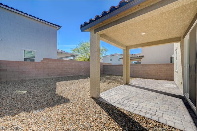 9658 Eamont River Street, Las Vegas, NV 89178