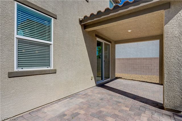 9658 Eamont River Street, Las Vegas, NV 89178