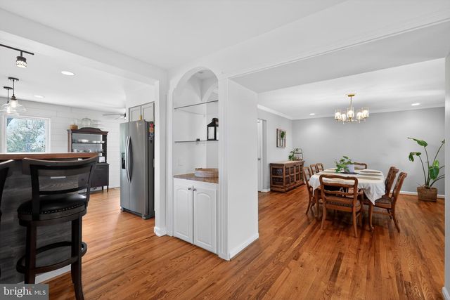 8600 PLUM CREEK DR, Gaithersburg, MD 20882