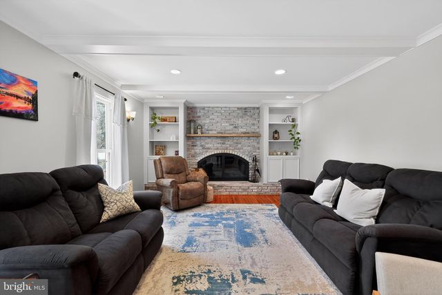 8600 PLUM CREEK DR, Gaithersburg, MD 20882