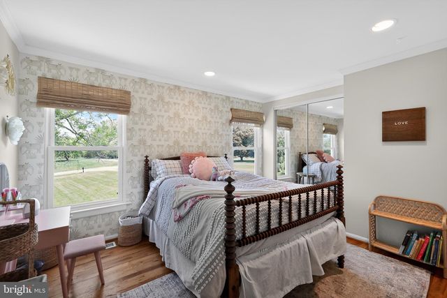 8600 PLUM CREEK DR, Gaithersburg, MD 20882