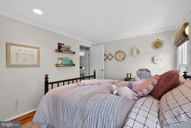 8600 PLUM CREEK DR, Gaithersburg, MD 20882