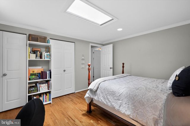 8600 PLUM CREEK DR, Gaithersburg, MD 20882