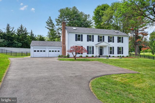 8600 PLUM CREEK DR, Gaithersburg, MD 20882