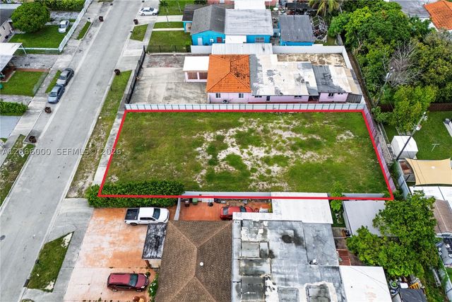 941 E 31st St, Hialeah, FL 33013