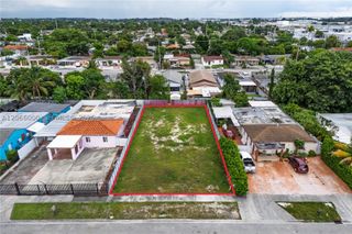 941 E 31st St, Hialeah, FL 33013