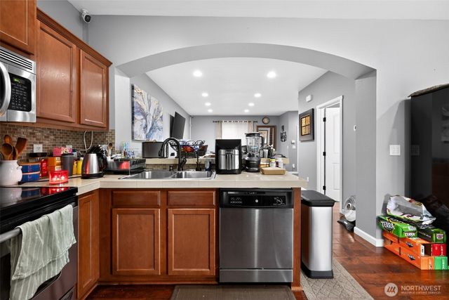 5007 NE 6th Street, Renton, WA 98059