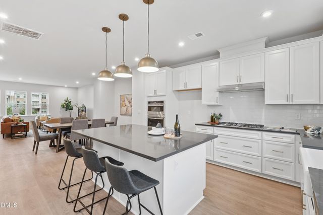 1049 Zelkova Lane, Chapel Hill, NC 27517