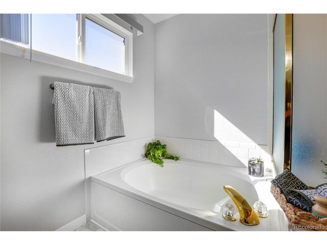 7888 Canvasback Cir, Littleton, CO 80125