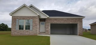 128 Edgewood Trail, Headland, AL 36345