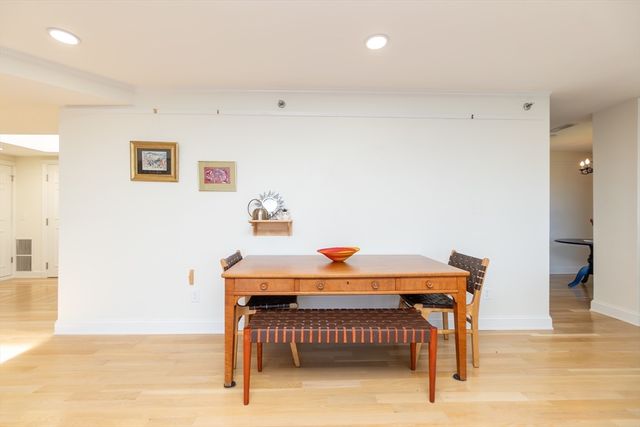 1 Seal Harbor PH16, Winthrop, MA 02152