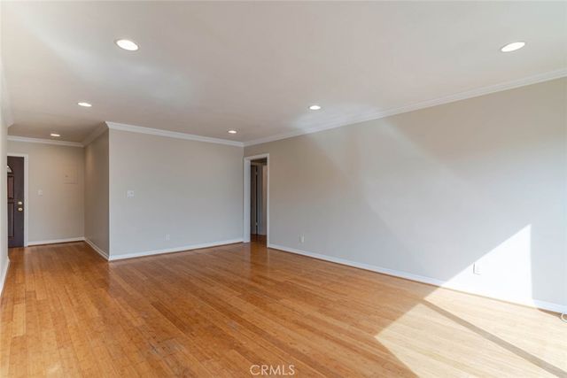 1344 N Martel Avenue 303, Hollywood, CA 90046