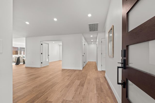 4130 Pasadena Ave, Sacramento, CA 95821