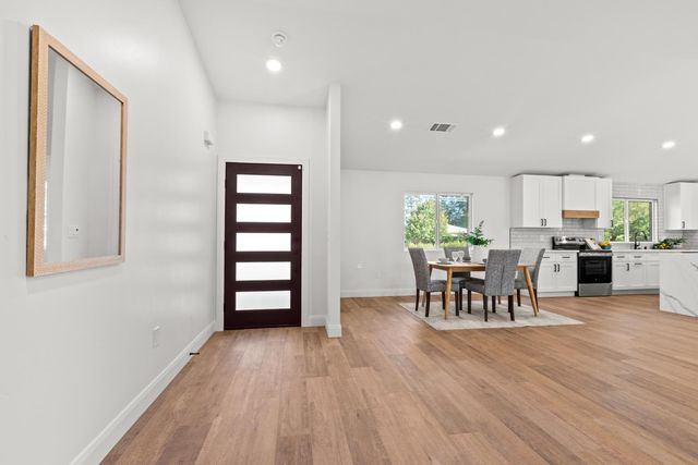 4130 Pasadena Ave, Sacramento, CA 95821