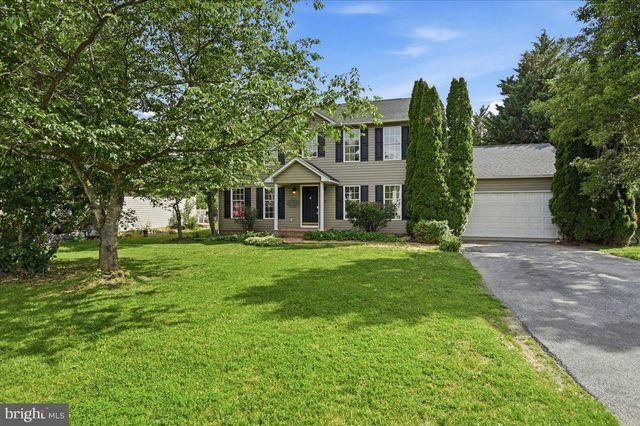 102 ROMNEY PL, Stephens City, VA 22655