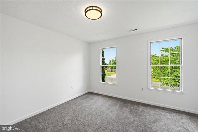 102 ROMNEY PL, Stephens City, VA 22655