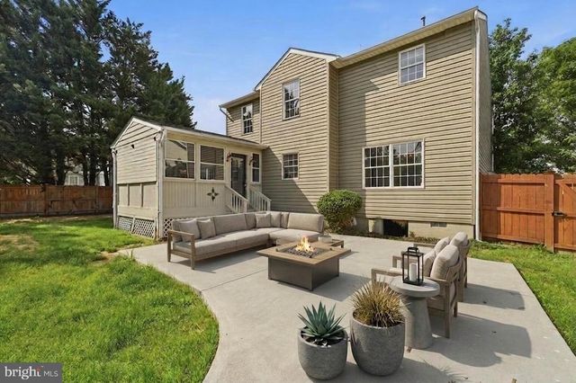 102 ROMNEY PL, Stephens City, VA 22655