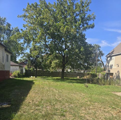 10310 S Hoxie Avenue, Chicago, IL 60617