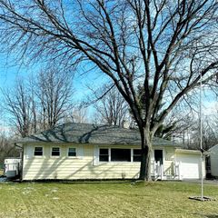 11711 Schram Street, Grand Blanc, MI 48439