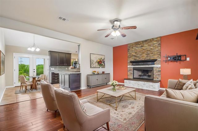 119 Hollys WAY, San Marcos, TX 78666