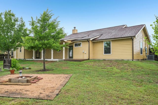 119 Hollys WAY, San Marcos, TX 78666