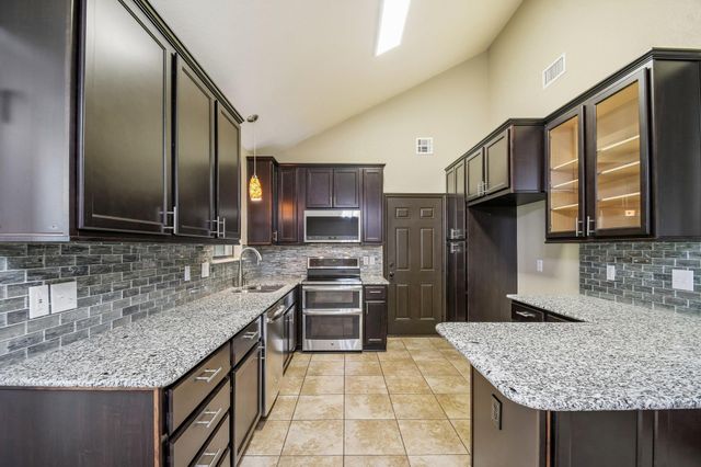 119 Hollys WAY, San Marcos, TX 78666