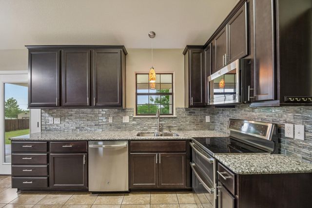 119 Hollys WAY, San Marcos, TX 78666