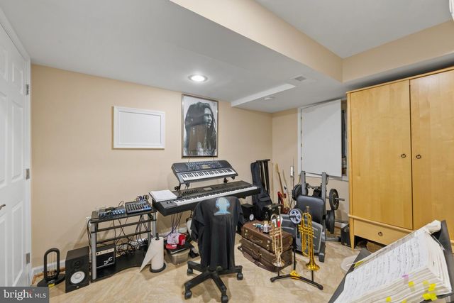 9608 FABLE DR, Owings Mills, MD 21117