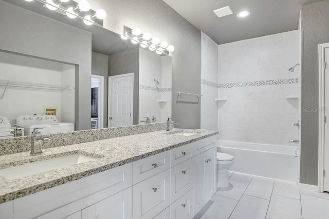 4311 BAYSIDE VILLAGE DRIVE 303, Tampa, FL 33615