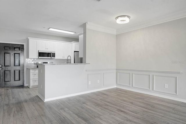 4311 BAYSIDE VILLAGE DRIVE 303, Tampa, FL 33615