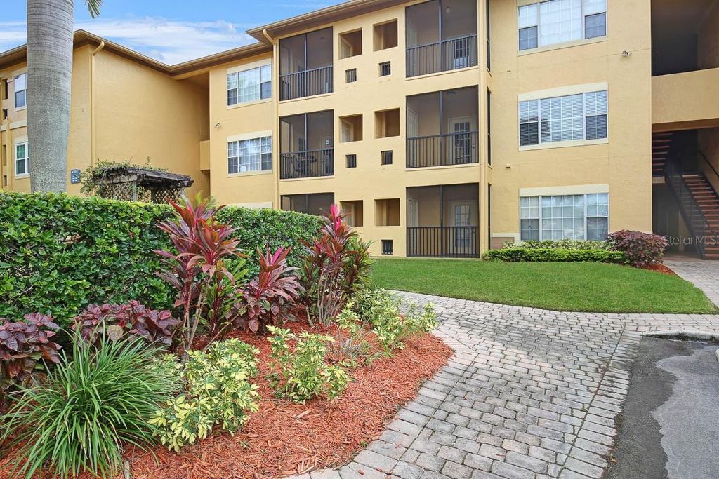 4311 BAYSIDE VILLAGE DRIVE 303, Tampa, FL 33615
