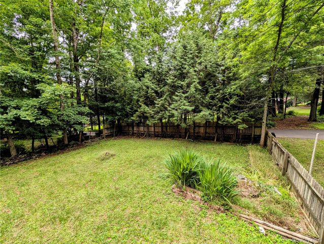 55 E Reindeer Trail, Smallwood, NY 12720