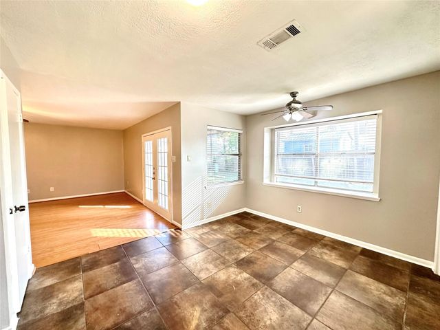 16947 Hummingbird, Conroe, TX 77385