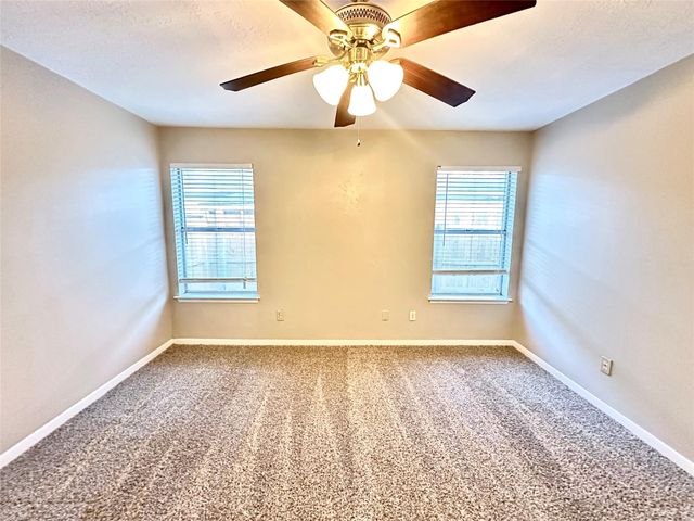 16947 Hummingbird, Conroe, TX 77385