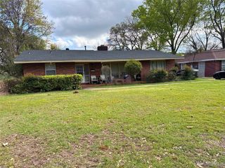 2748 CRESTVIEW Avenue, Montgomery, AL 36109