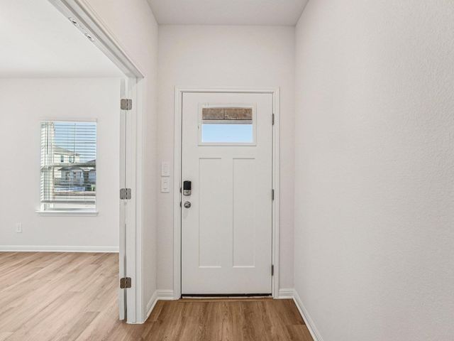 117 Maple Hedge RD, Hutto, TX 78634