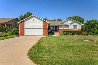 1525 S Shiloh St, Wichita, KS 67207