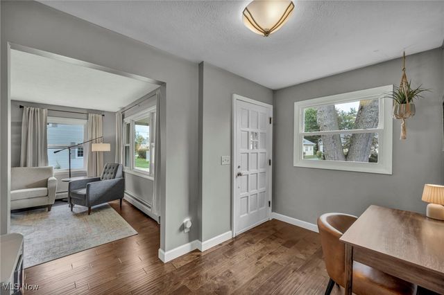 4138 Buckeye Avenue, Willoughby, OH 44094