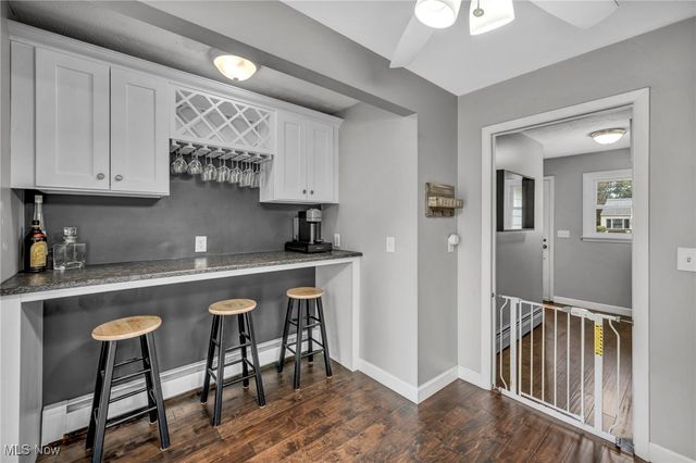 4138 Buckeye Avenue, Willoughby, OH 44094