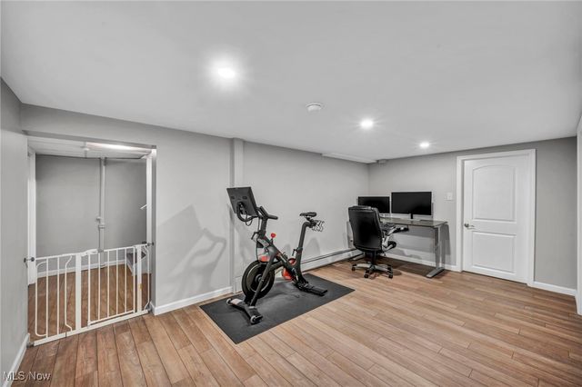 4138 Buckeye Avenue, Willoughby, OH 44094