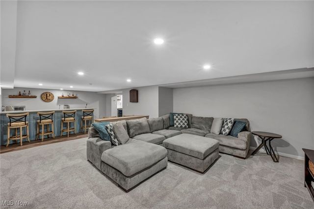 4138 Buckeye Avenue, Willoughby, OH 44094