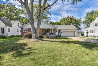 4138 Buckeye Avenue, Willoughby, OH 44094