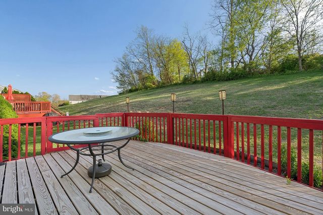 239 SPRING VALLEY WAY, Aston, PA 19014
