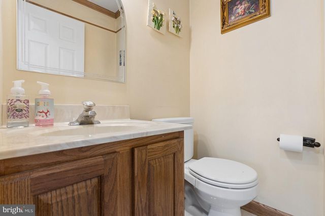 239 SPRING VALLEY WAY, Aston, PA 19014