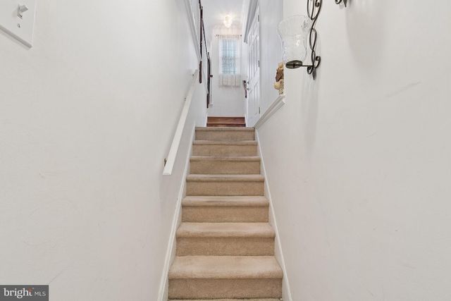 239 SPRING VALLEY WAY, Aston, PA 19014
