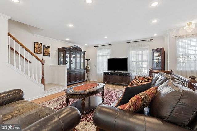 239 SPRING VALLEY WAY, Aston, PA 19014
