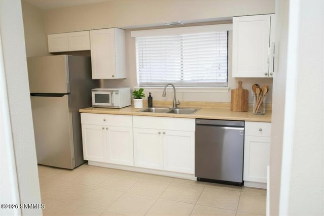 1290 N Willow Street, Las Cruces, NM 88001