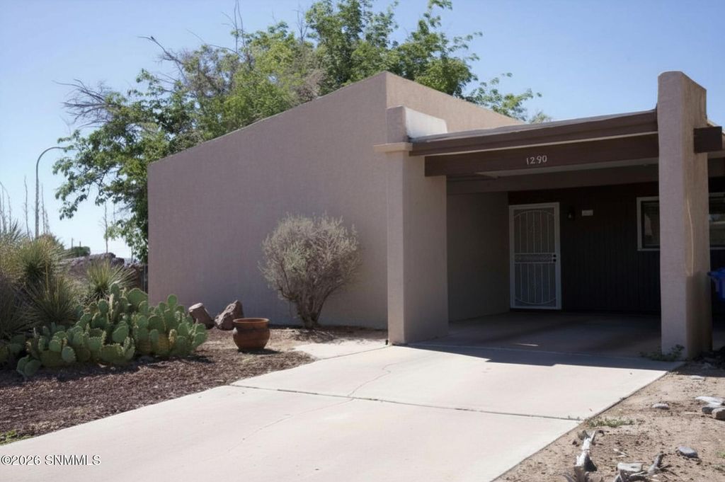 1290 N Willow Street, Las Cruces, NM 88001
