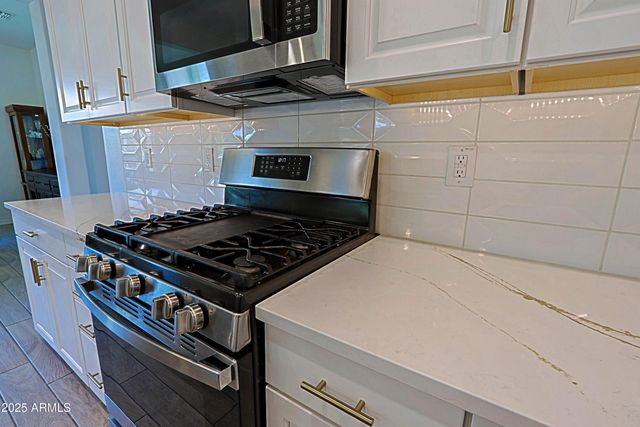 6660 N 128TH Lane, Glendale, AZ 85307