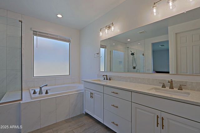 6660 N 128TH Lane, Glendale, AZ 85307